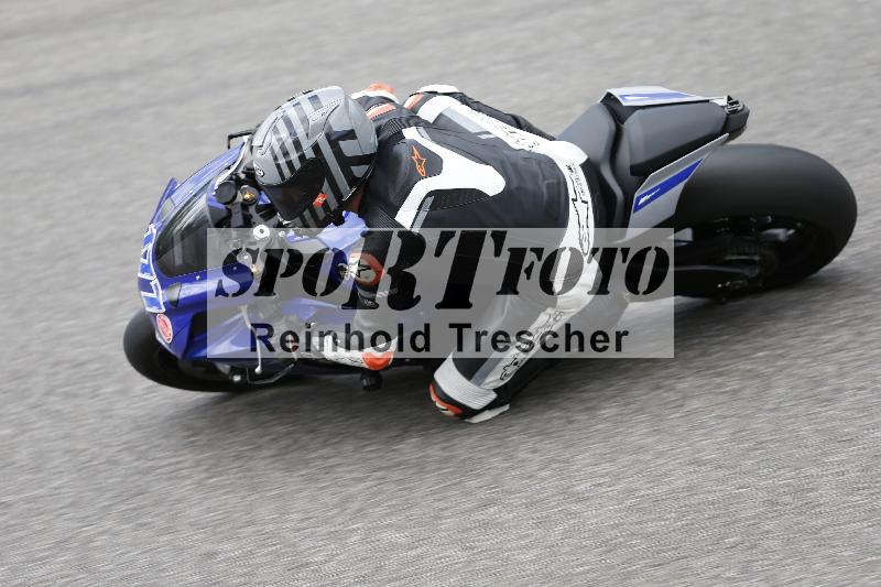 /09 19.04.2026  Caremotion get faster ADR/Gruppe rot/177